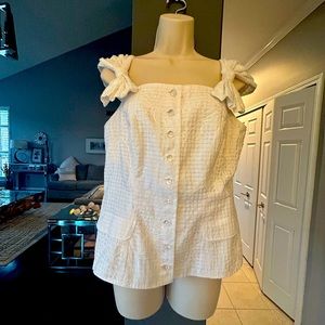 WORTH - White button front sleeveless top Size 10